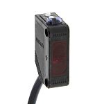 Fotocélula rectangular Omron, Sistema Difuso, alcance 100 mm, salida PNP, Cable libre